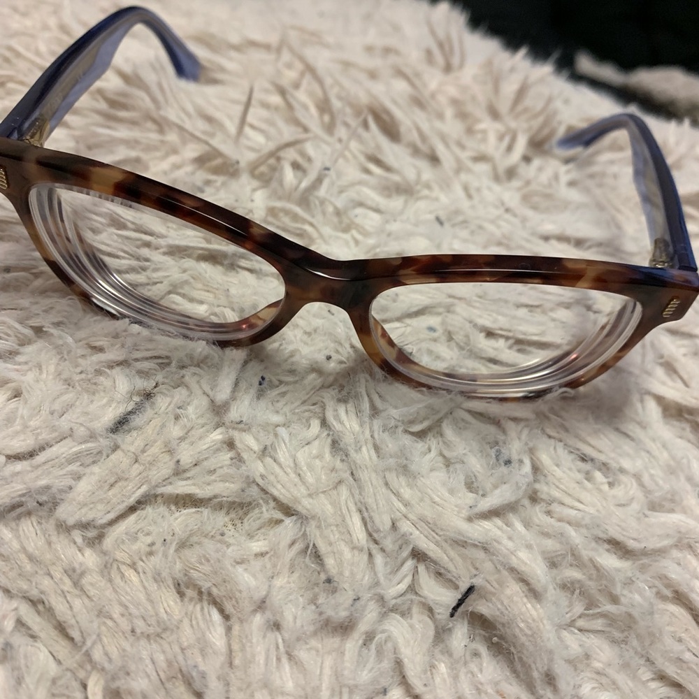 Fendi Glasses Only